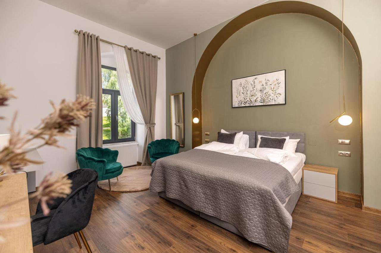 Haller Boutique Târgu-Mureş 外观 照片