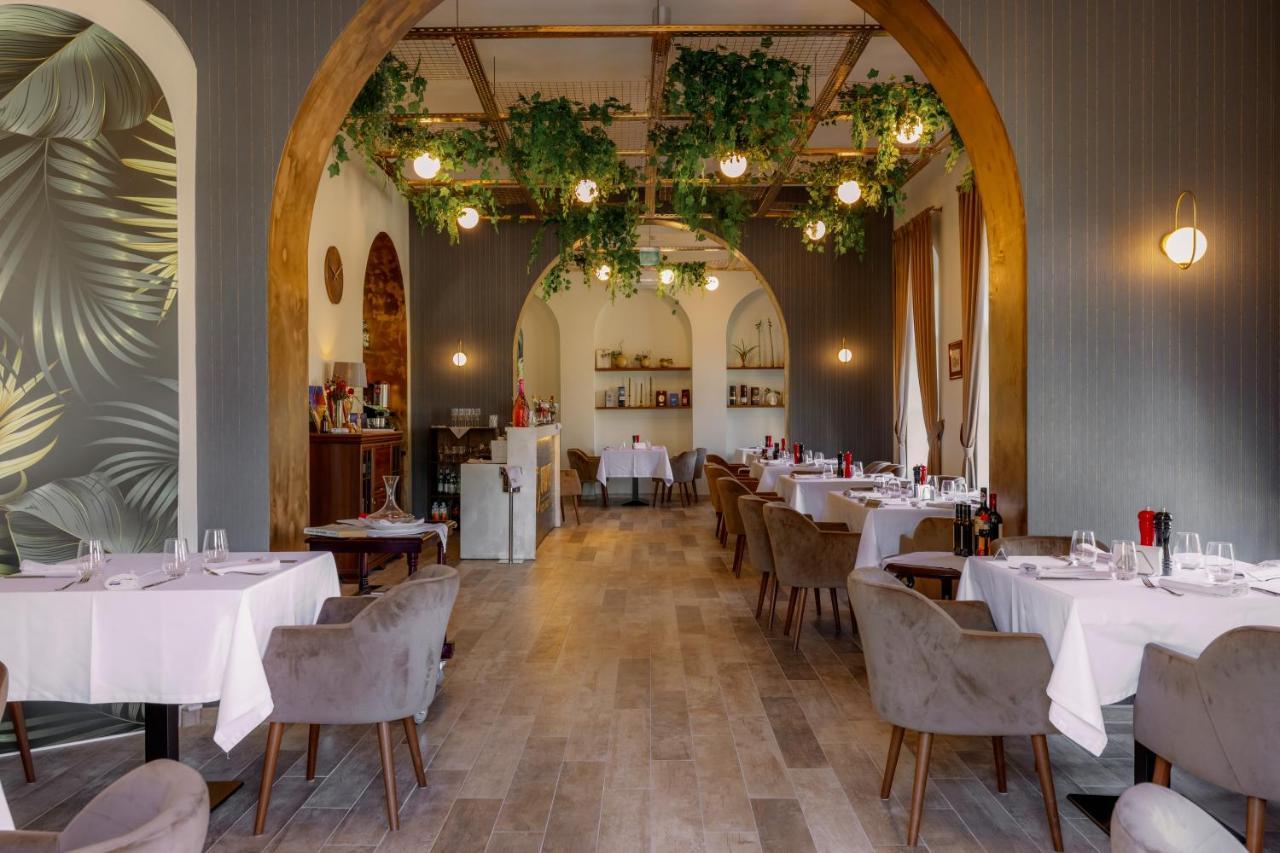 Haller Boutique Târgu-Mureş 外观 照片