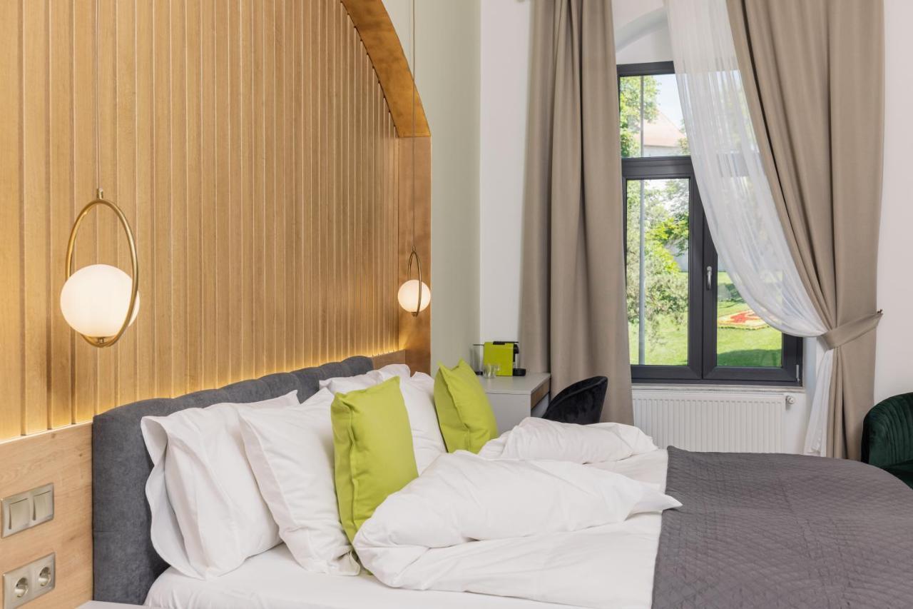 Haller Boutique Târgu-Mureş 外观 照片